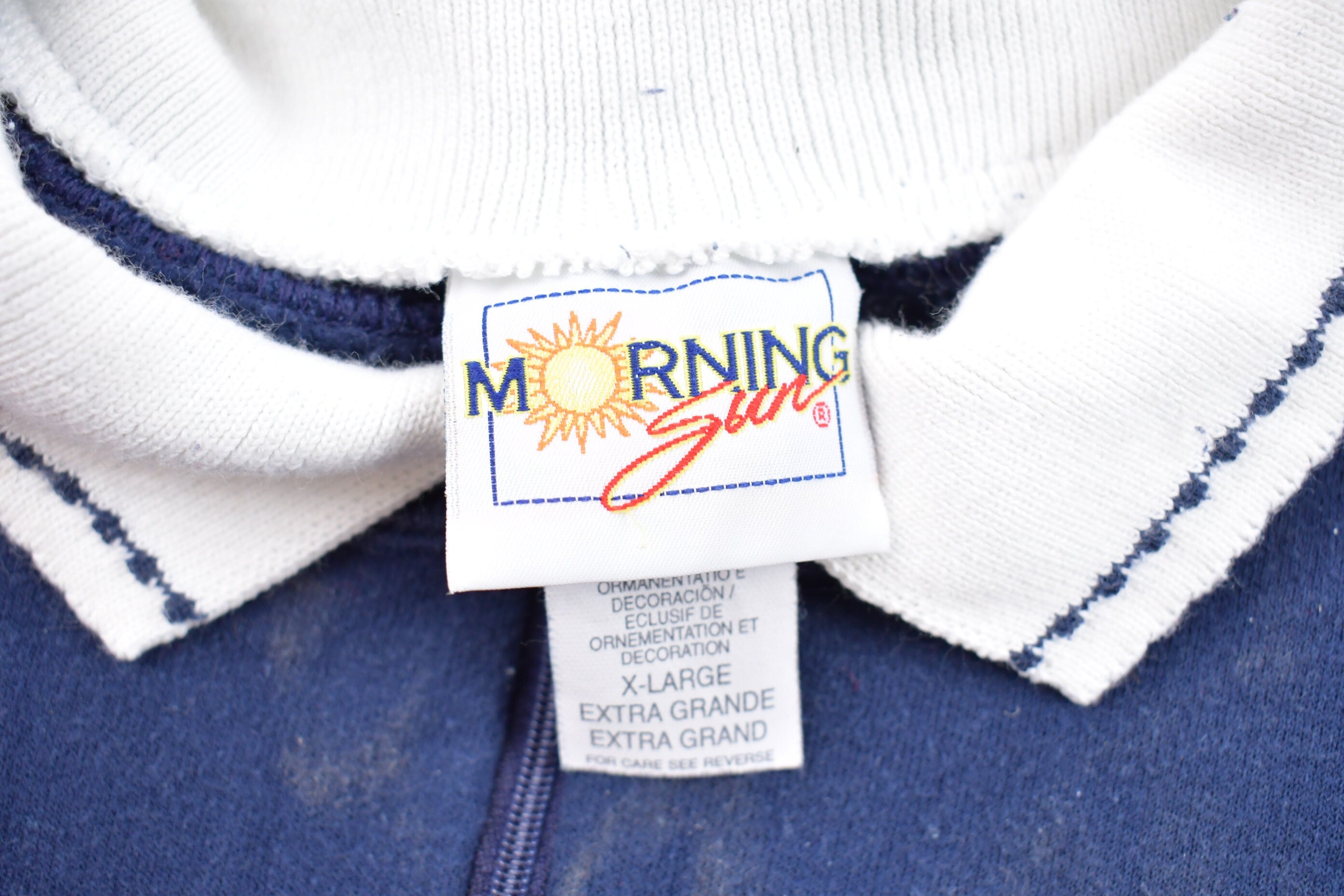Vintage 1990s Morning Sun Cute Penguin Collared Quarter Zip Sweatshirt