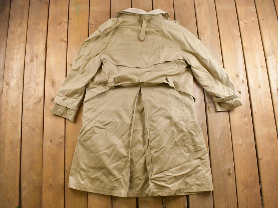 Vintage 1990s Le Tigre All Weather Full Length Trench Coat/ 90s trench coat / 90s Rain Coat / Streetwear / Athleisure / Rain Jacket