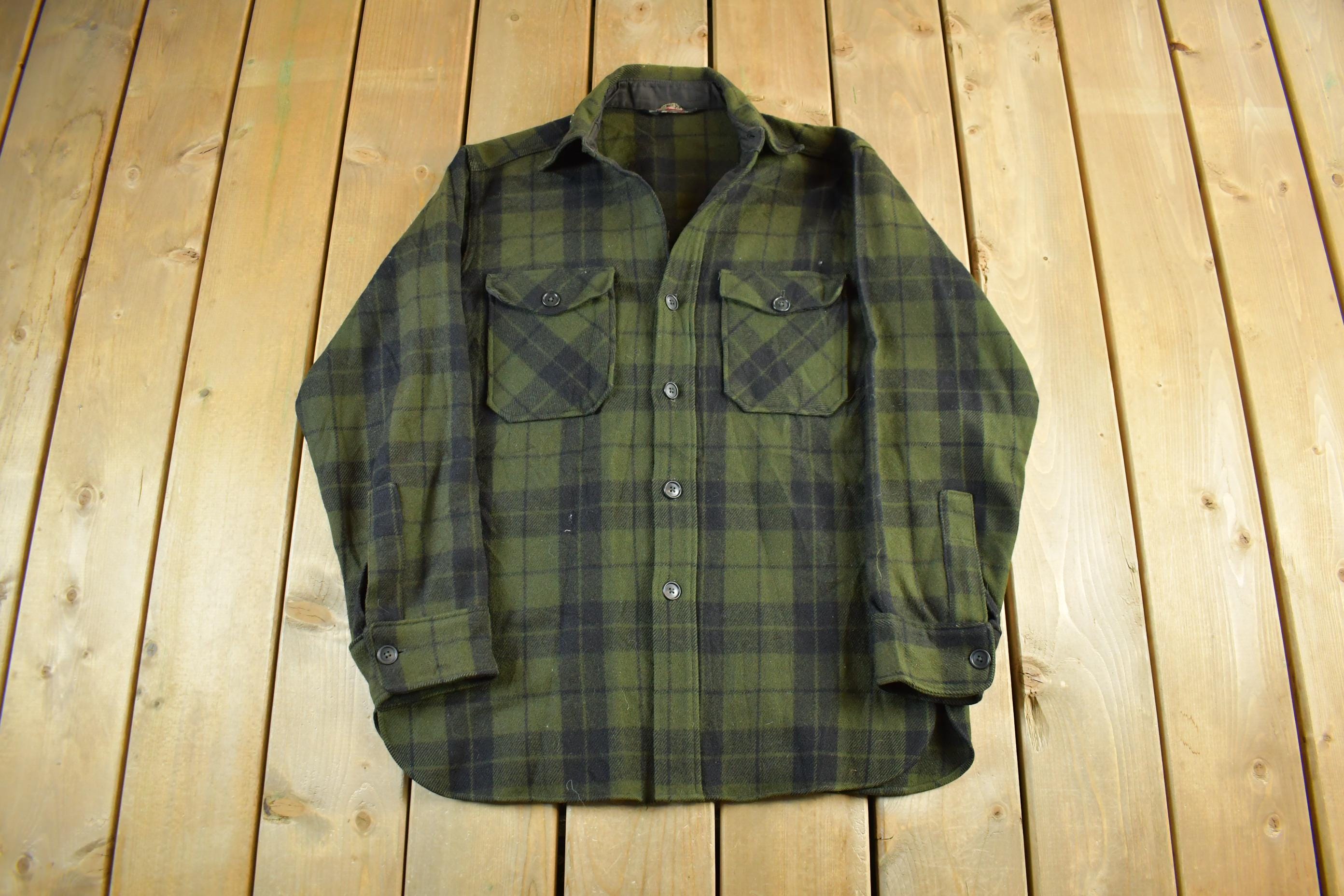 Vintage 1940s Woolrich Wool Plaid Flannel Button Up Shirt