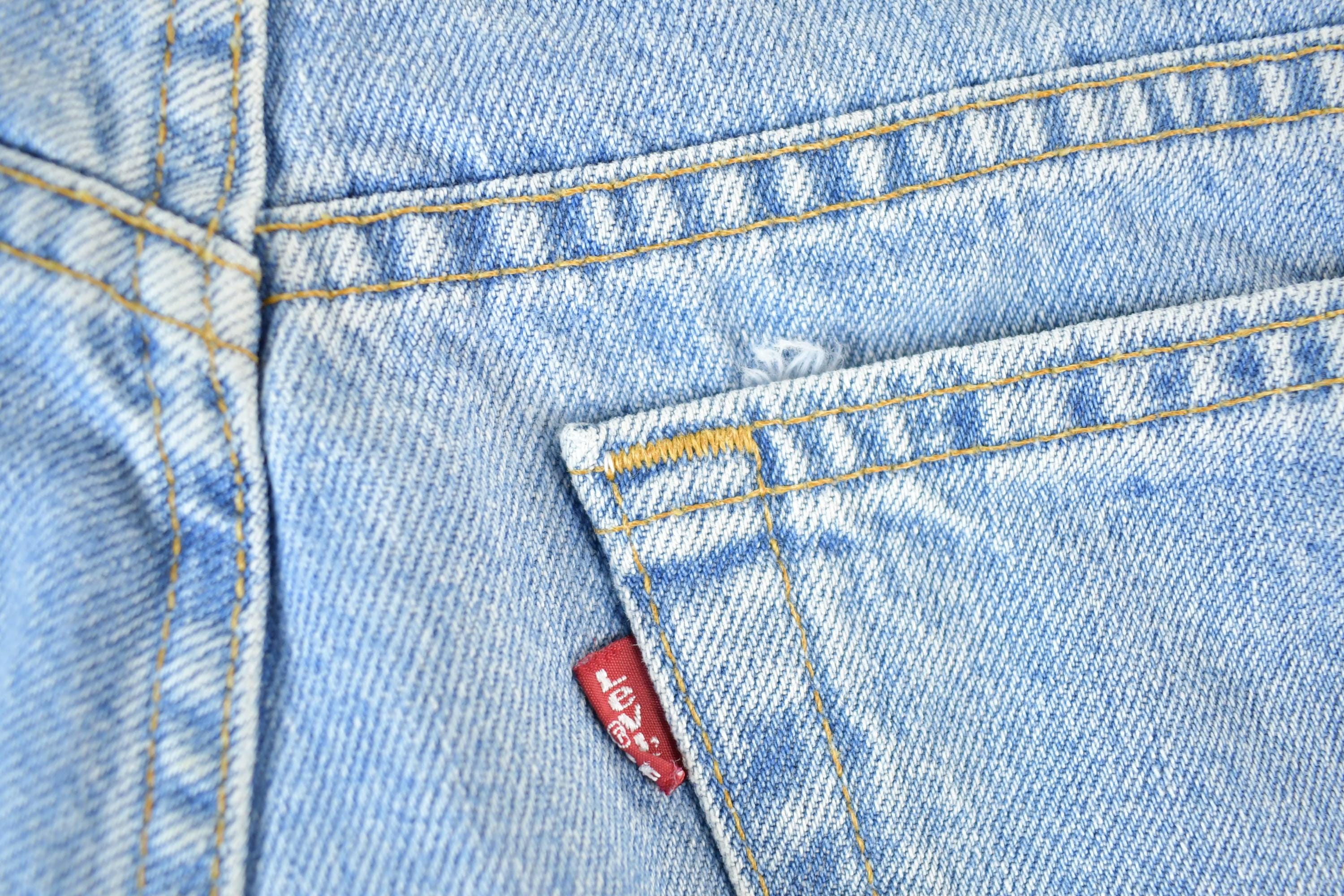 Vintage 1990s Levi Strauss Red Tab Denim Jeans Size 40 x 30 Made In USA