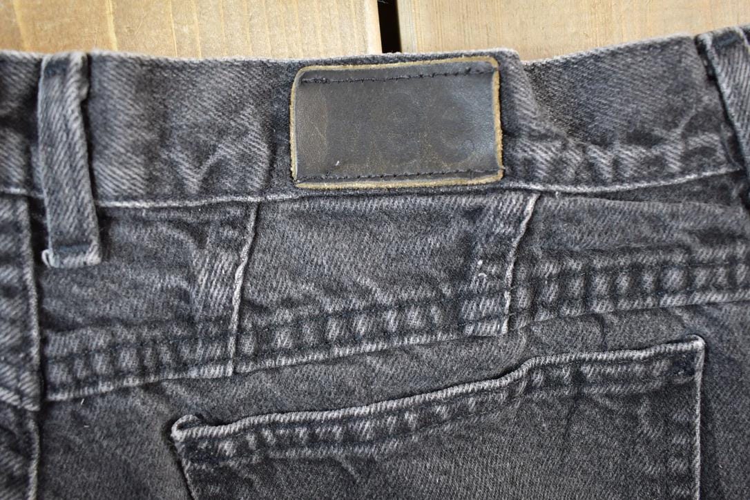 Vintage 1990s Lee Black Wash Denim Jeans Size 32 x 30