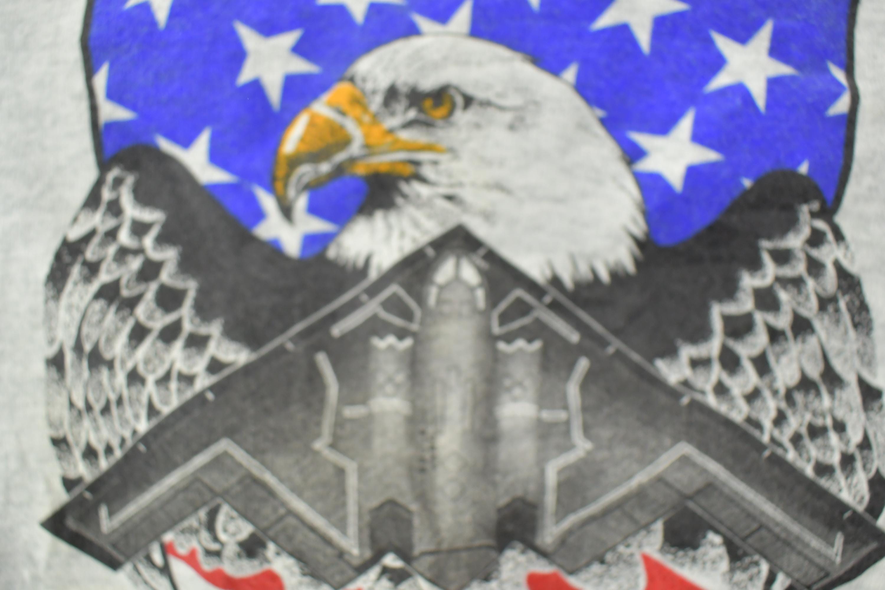 Vintage 1990s Stealth Bomber Knob Noster American Flag Crewneck Sweatshirt