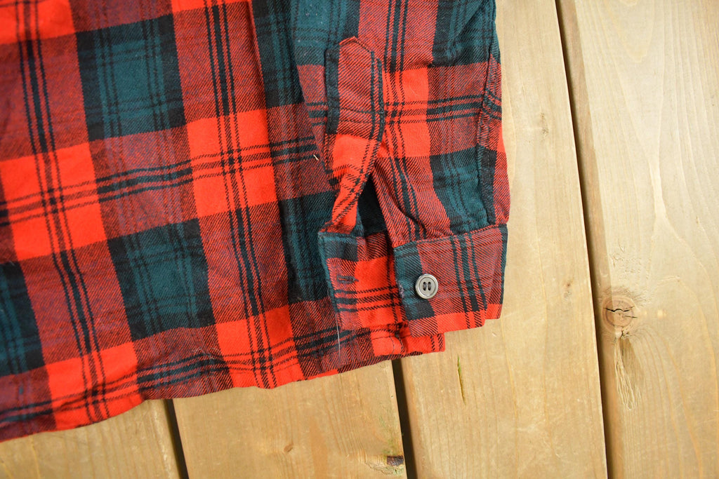 Vintage 1980s Royal Highlander Plaid Wool Flannel Button Up Shirt Women's Small