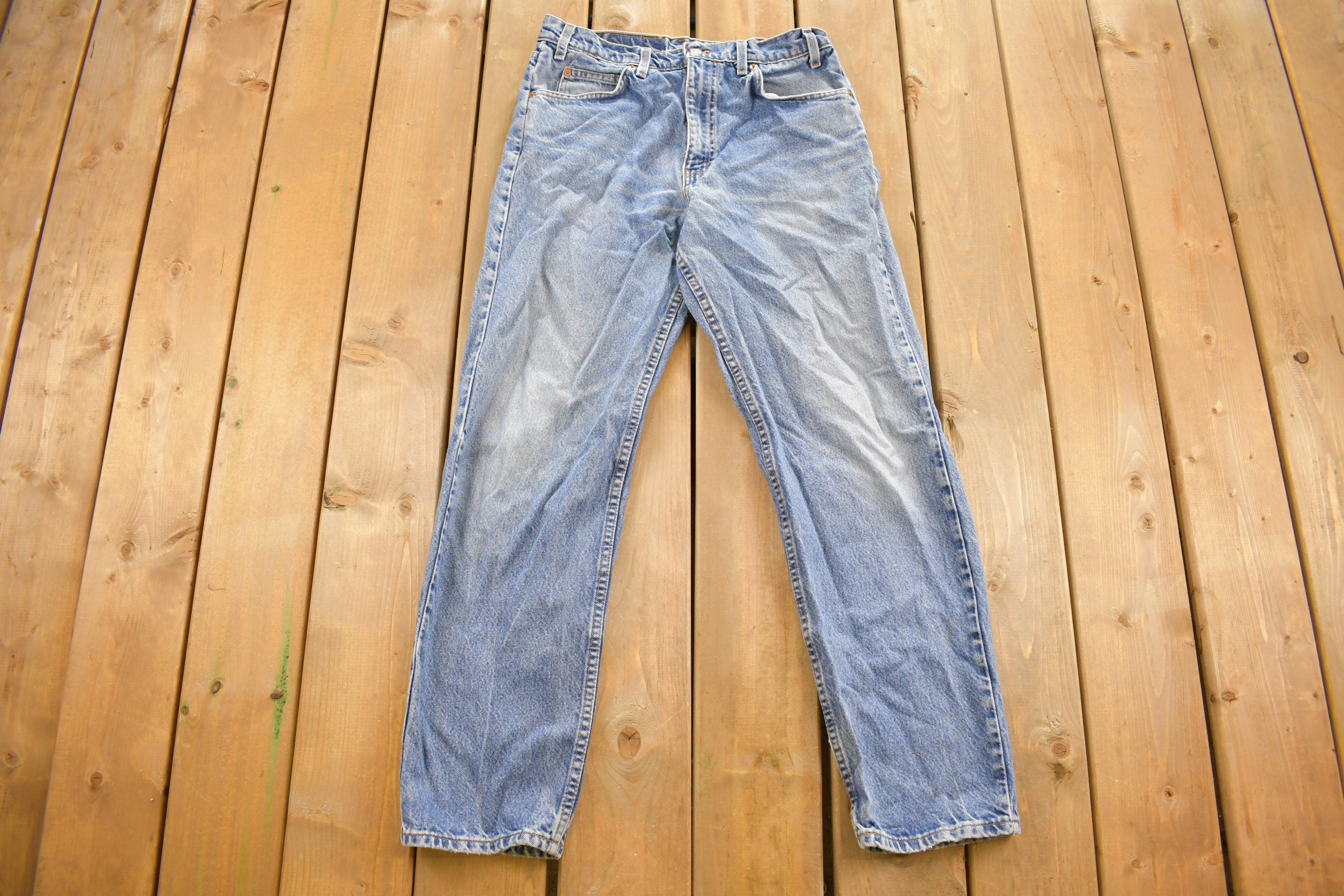 Vintage 1990s Levi's 550 Orange Tab Jeans Size 32 x 30