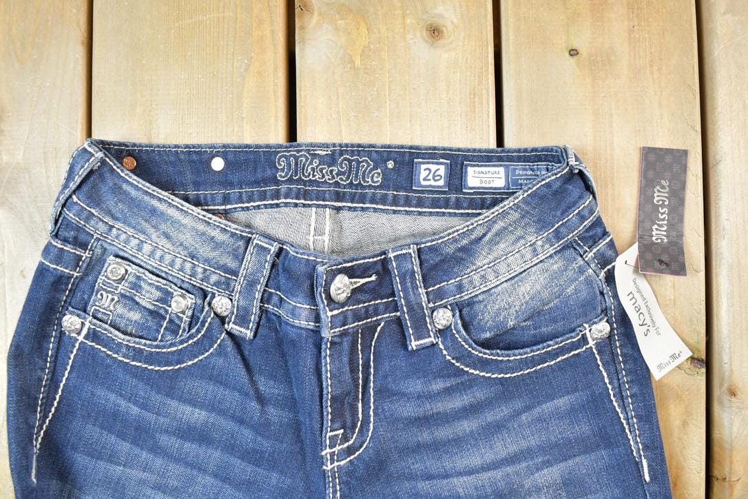 Vintage Y2K Miss Me Bedazzled Low Rise Jeans Size 26x31