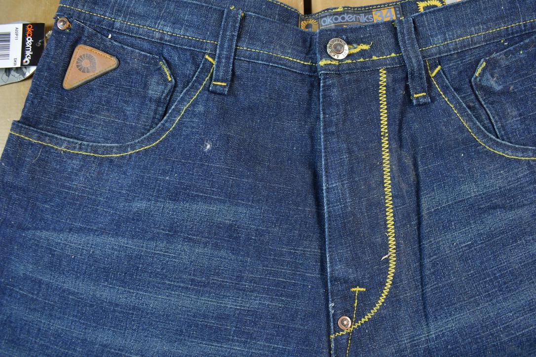 Vintage Y2K Akademiks Deadstock Jeans