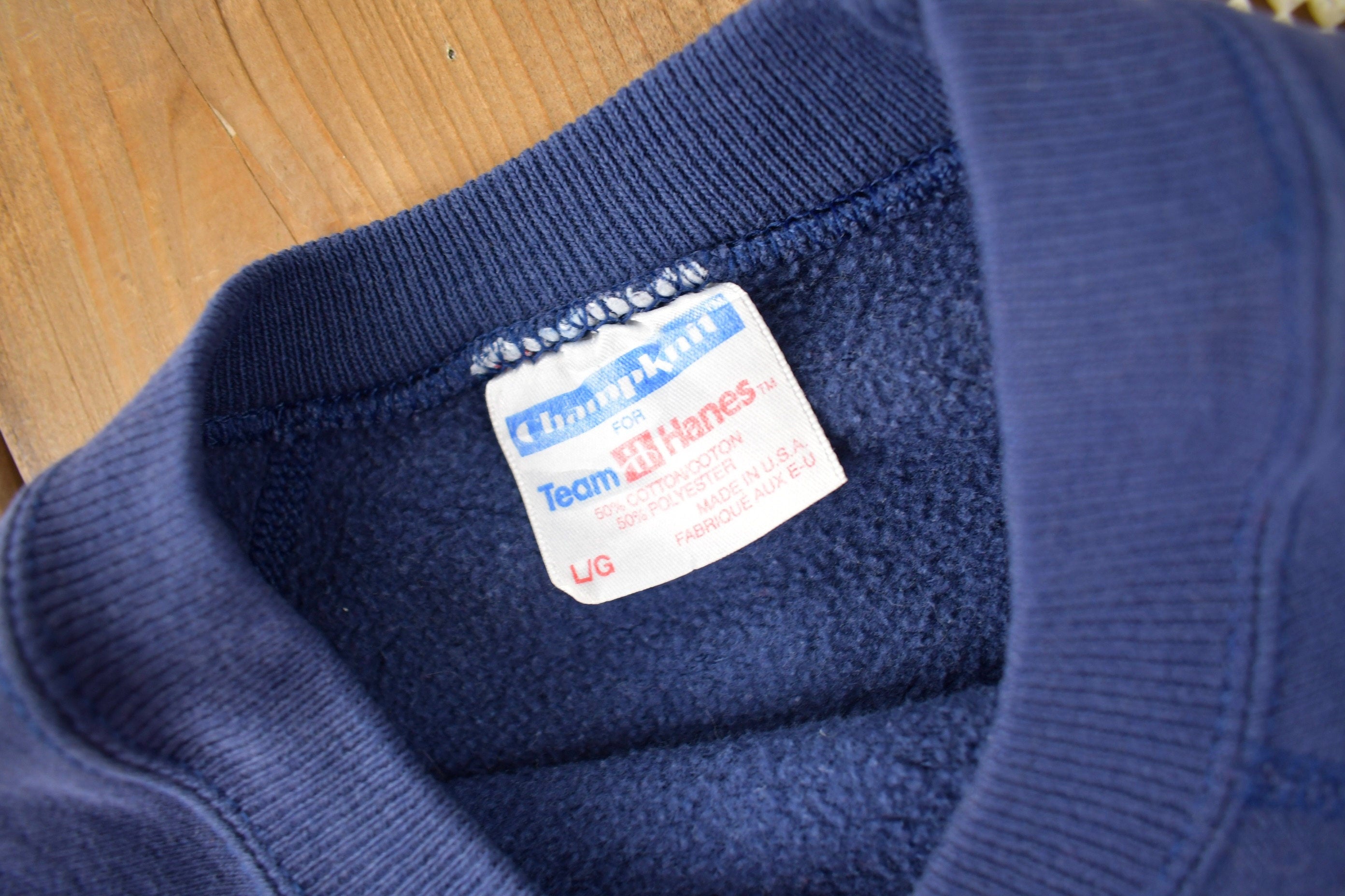 Vintage 1980s University Of Notre Dame Fighting Irish Collegiate Champion Crewneck Made In USA