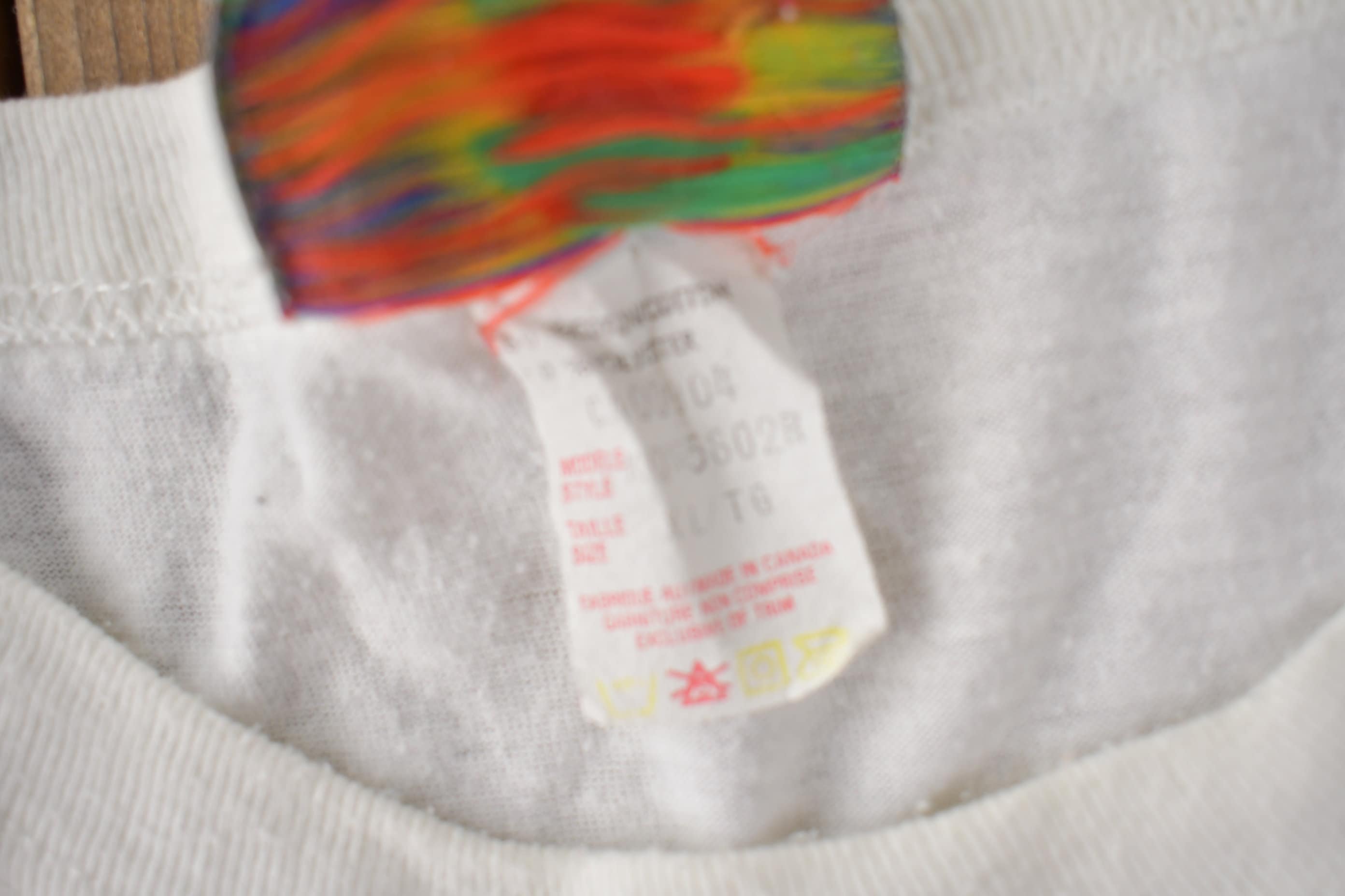 Vintage 1990s Surfing Theme Single Stitch Graphic T Shirt Made In Canada Size XL