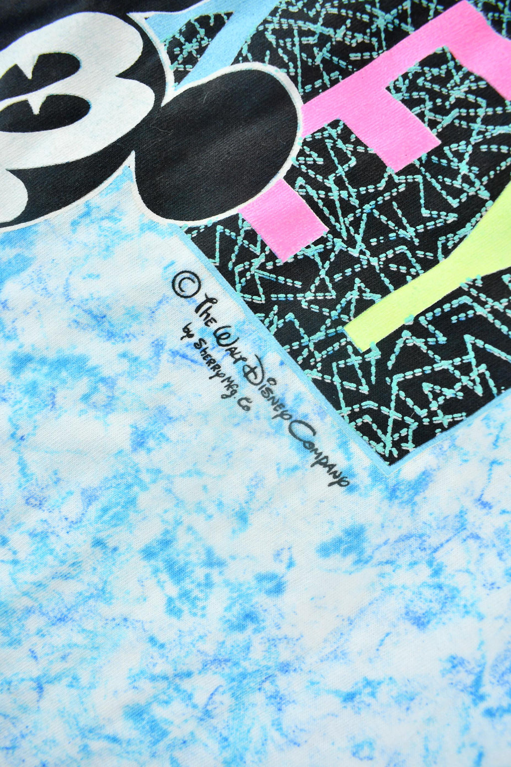 Vintage 1990s Disney Mickey Mouse Michigan Tie Dye Cartoon T-Shirt