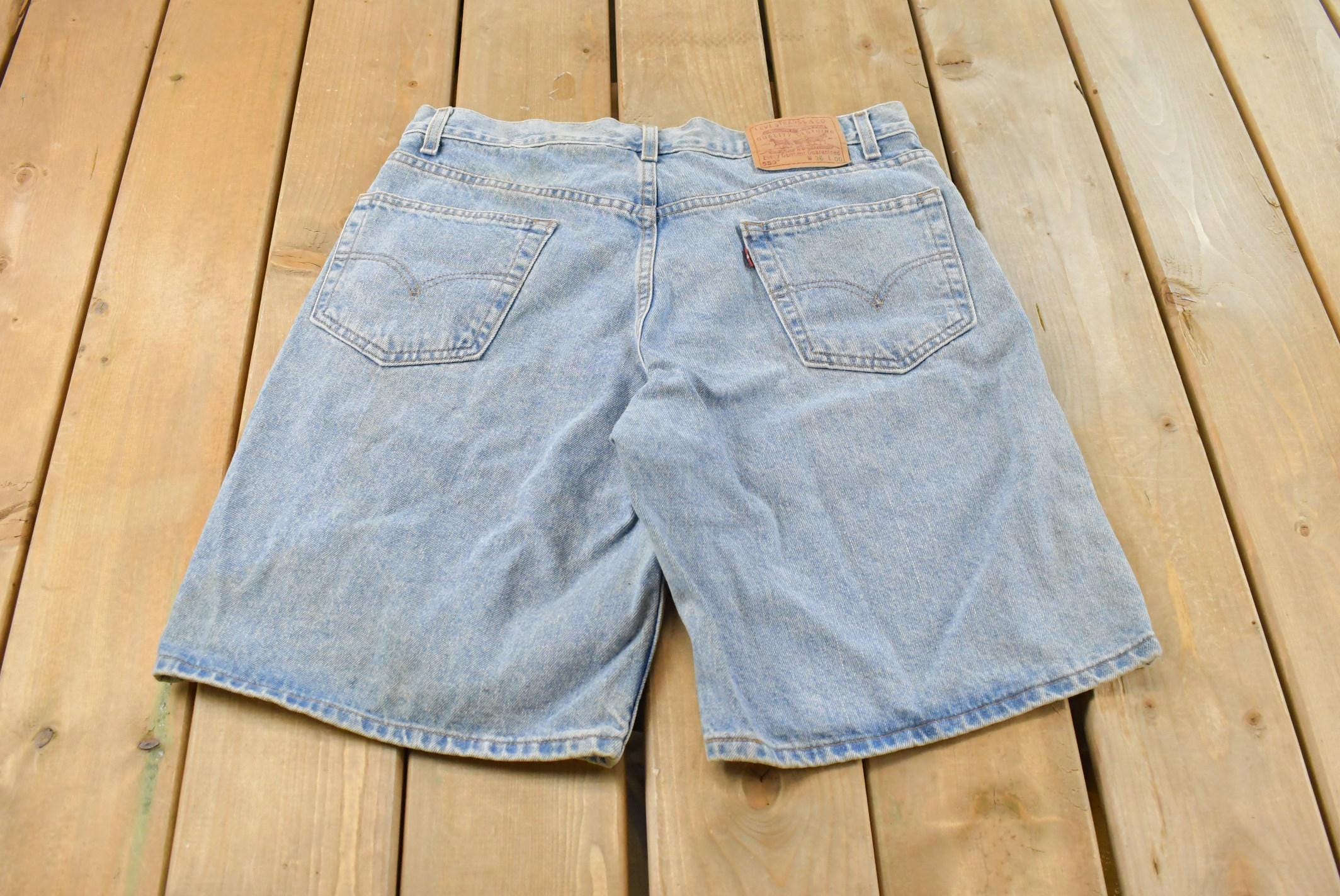 Vintage 1990s Levi's 550 Relaxed Denim Jean Shorts Men's 35 / Relaxed Fit / 90s Shorts / Bottoms / Vintage Jeans/ Jorts