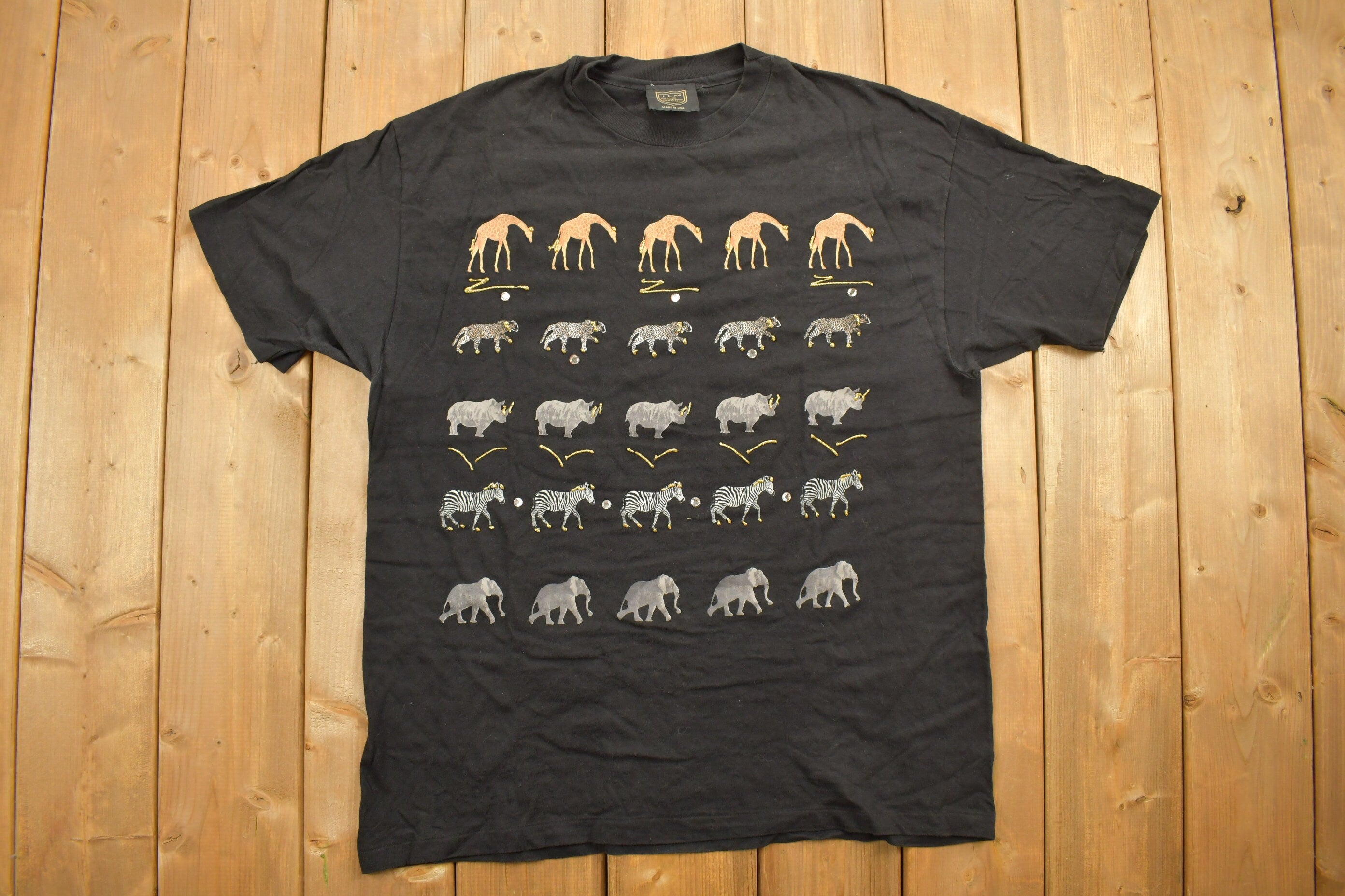 Vintage 1990s Animal Themed Graphic T-Shirt
