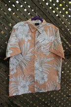Vintage 1990s Hawaiian Theme Button Up Shirt