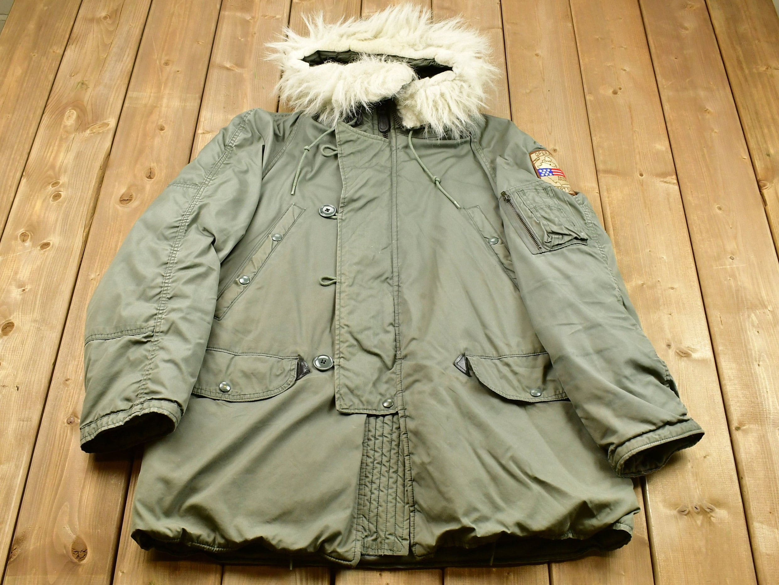 Vintage 1980s United States Army Operation Desert Shield Full Zip Parka Jacket