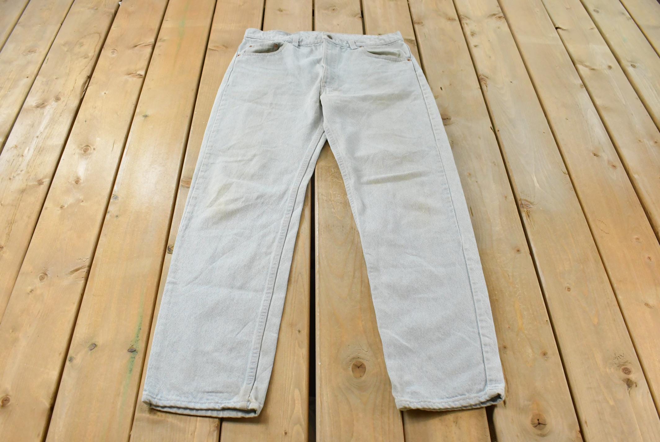 Vintage 1990s Levi's 505 Regular Fit Denim Jeans Men's 34 x 32 / 90s Levi's / Distressed Sun Faded Jeans / Made in USA