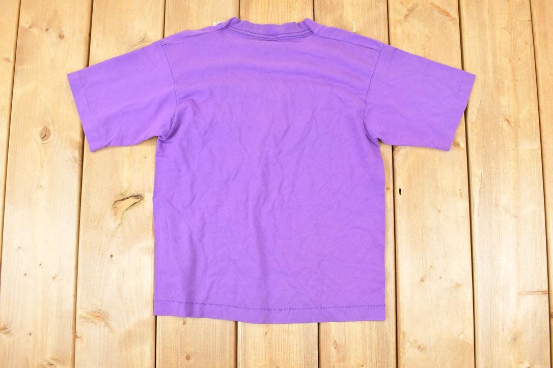 Vintage 1990s Bass Pro Shops Souvenir Travel T-Shirt Youth L