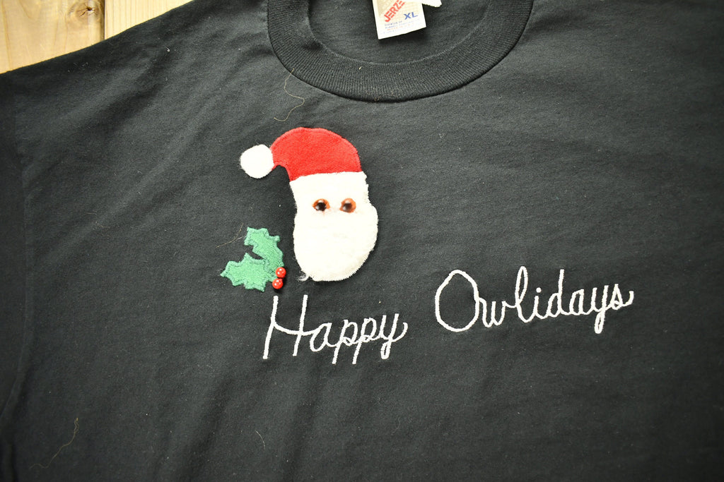 Vintage 1990s Happy Owlidays Owl Theme Christmas T-Shirt