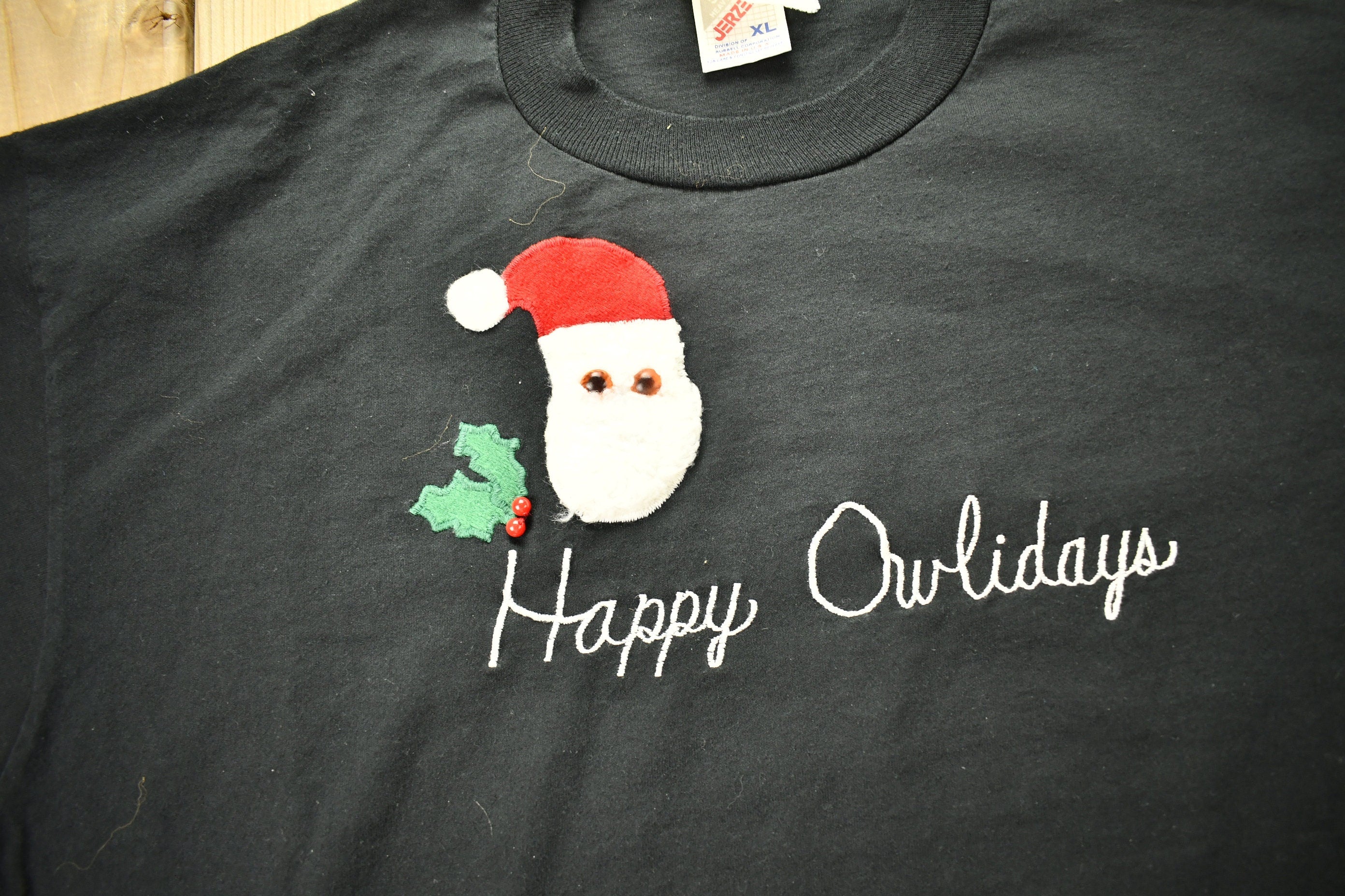 Vintage 1990s Happy Owlidays Owl Theme Christmas T-Shirt