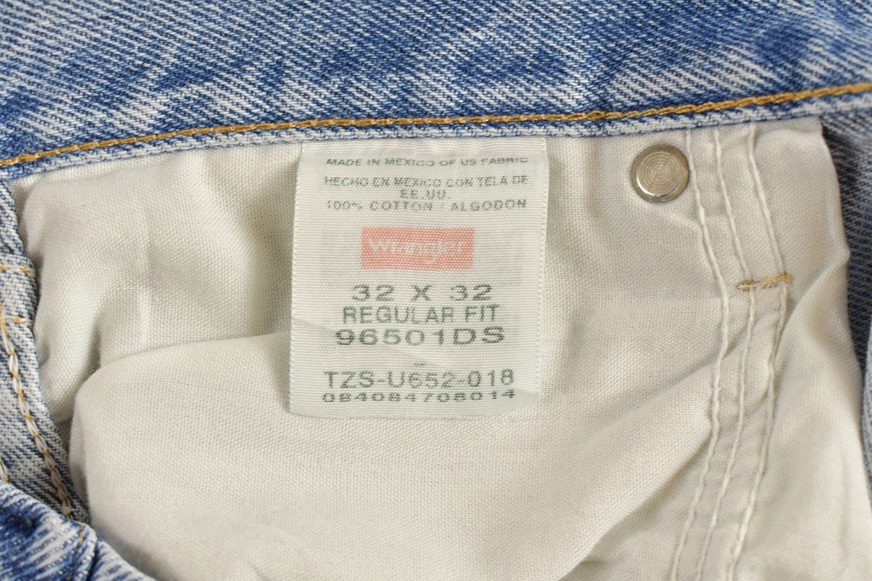 Vintage 1990s Wrangler Light Wash Relaxed Tapered Jeans