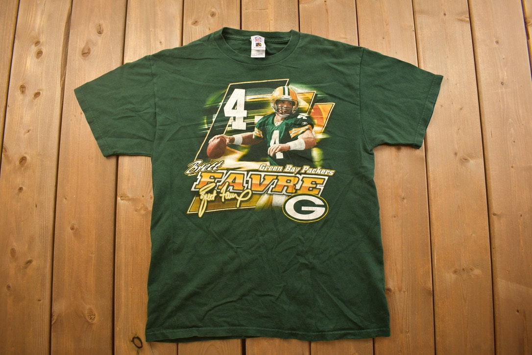 Vintage 1990s Brett Farve Green Bay Packers NFL Graphic T-Shirt