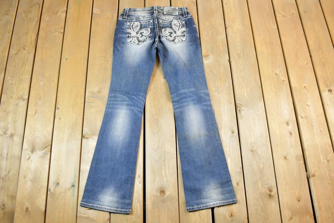 Vintage Y2K Miss Me Bedazzled Low Rise Jeans Size 26x31