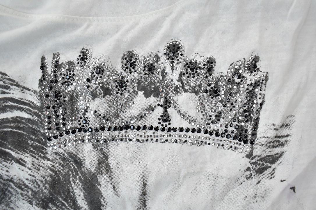 Vintage 1990s Kitty Princess Cute Crewneck Thin Sweater