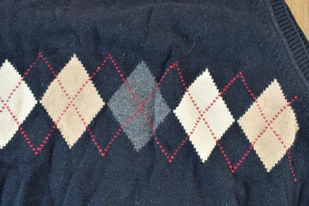 Vintage 1990s Van Heusen Argyle knit Vest