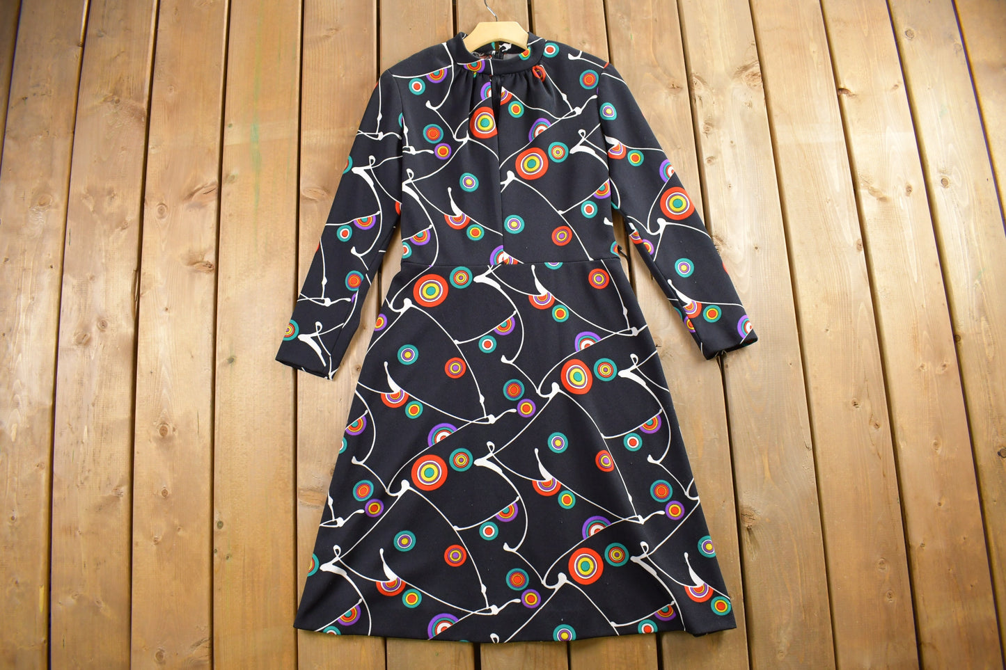 Vintage 1960s Trends by Jerrie Lurie Long Sleeve Dress / True Vintage / Retro Style / Gogo Dress / Psychedelic Print / Mod Fashion