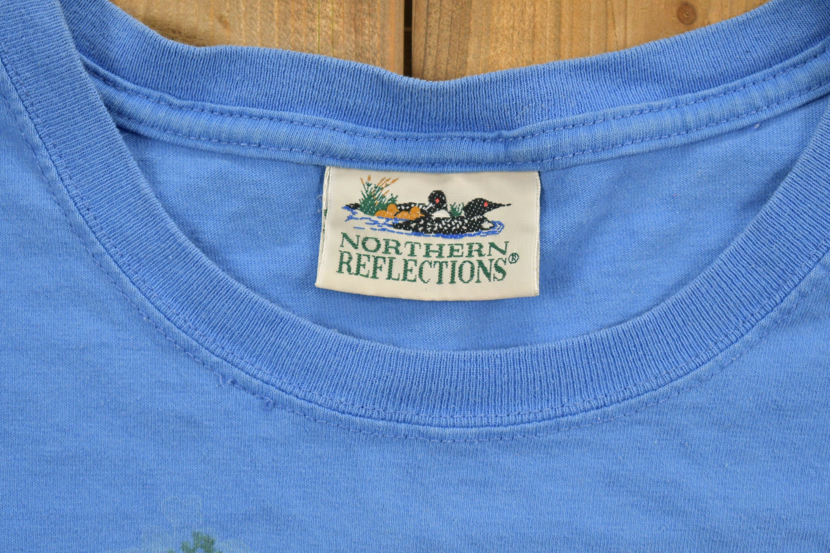 Vintage 1990s Northern Reflections Beach Themed T-Shirt