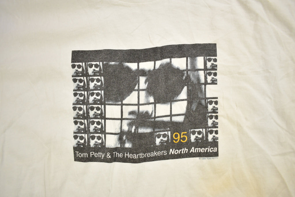 Vintage 1995 Tom Petty & The Heartbreakers Tour Band T-shirt