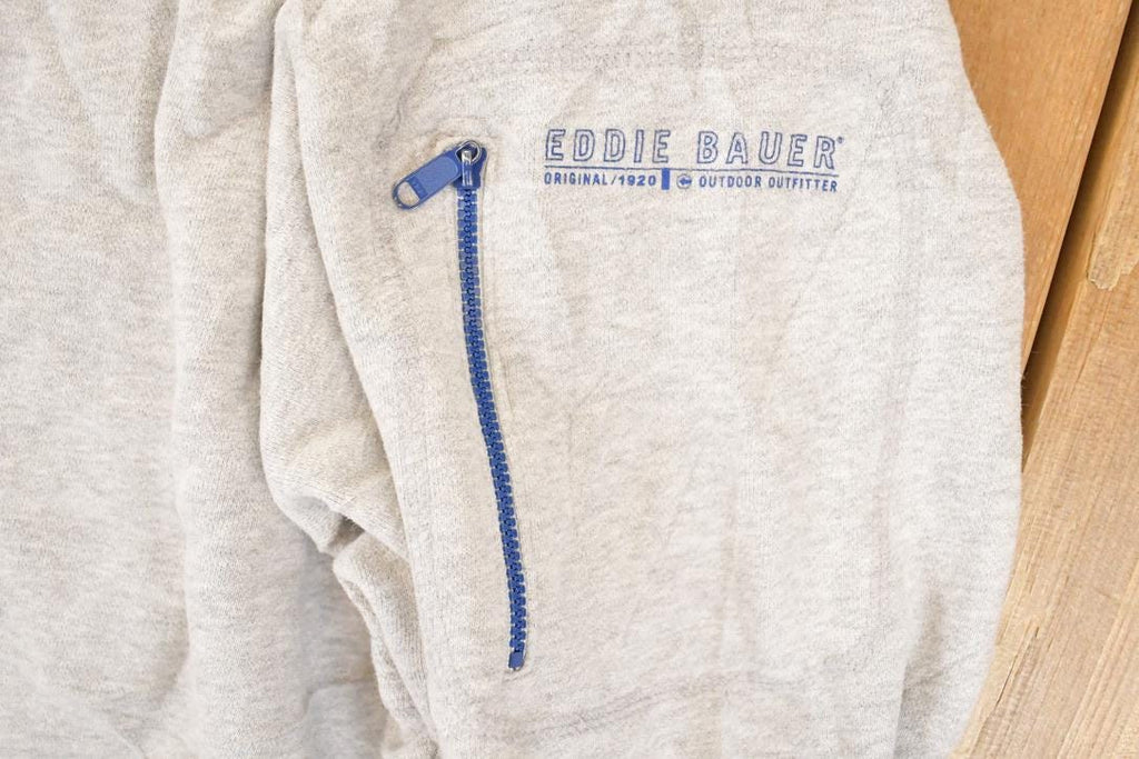 Vintage 1990s Eddie Bauer Sleeve Pocket Graphic Print V Neck Sweatshirt Mens XL