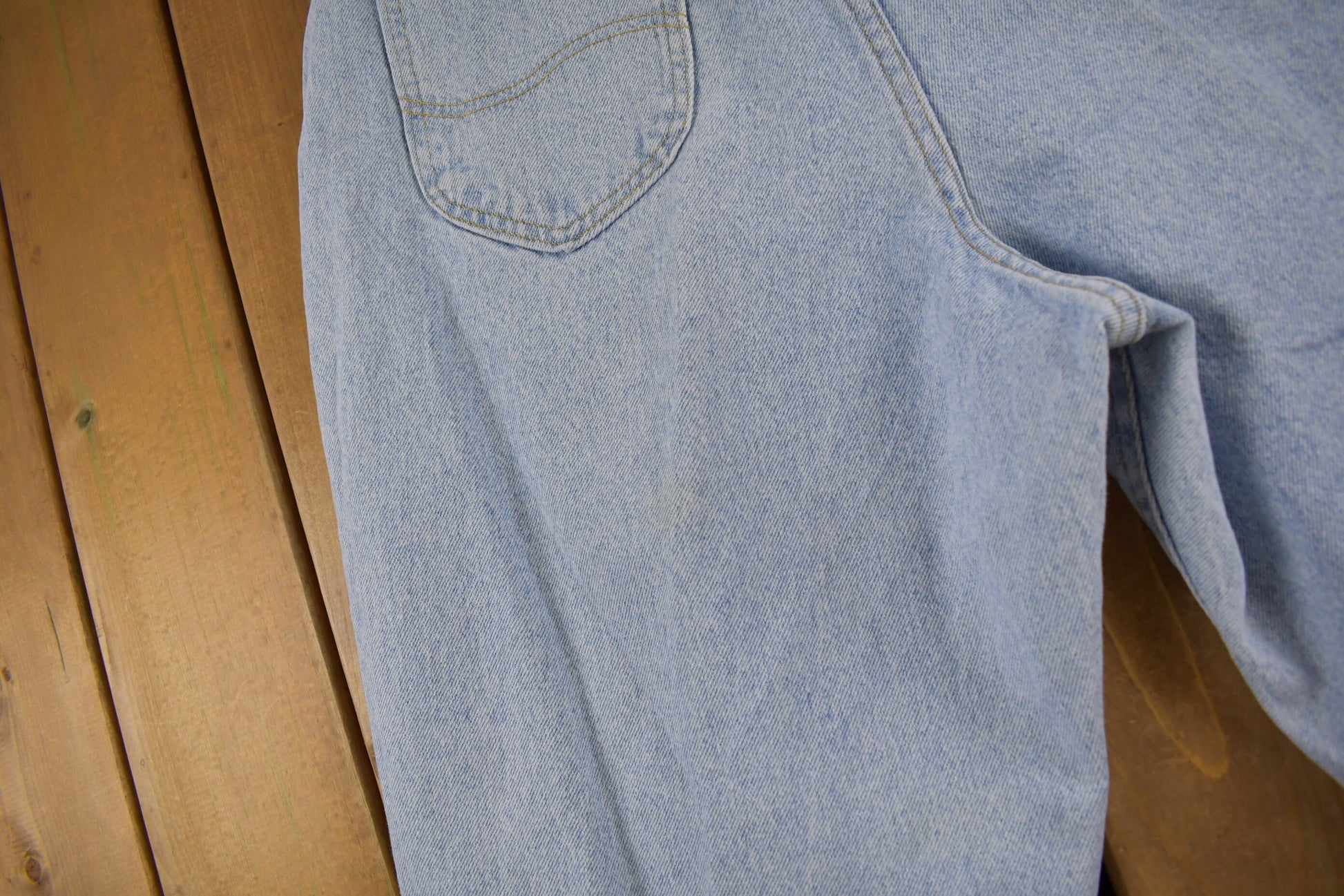 Vintage 1980s Lee Denim Light Wash Women's Jeans Size 33 x 31