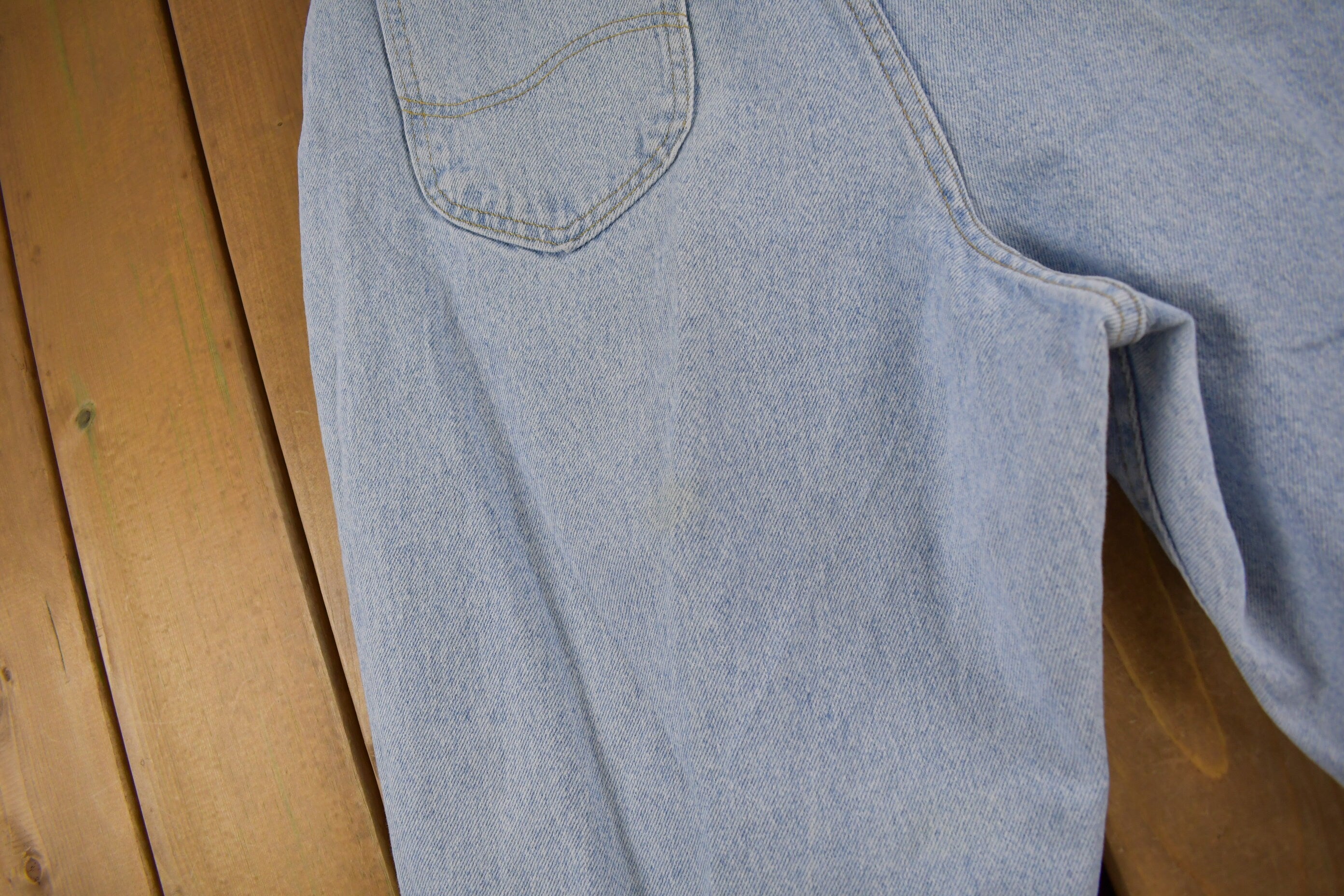 Vintage 1980s Lee Denim Light Wash Women's Jeans Size 33 x 31