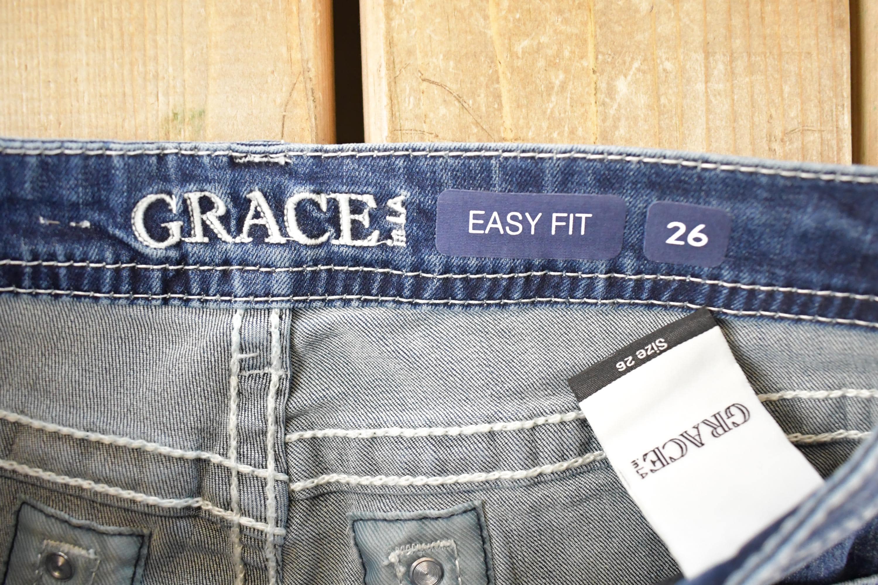 Vintage Deadstock Y2K Grace LA Bedazzled Low Rise Jeans Women's Size 26 x 32