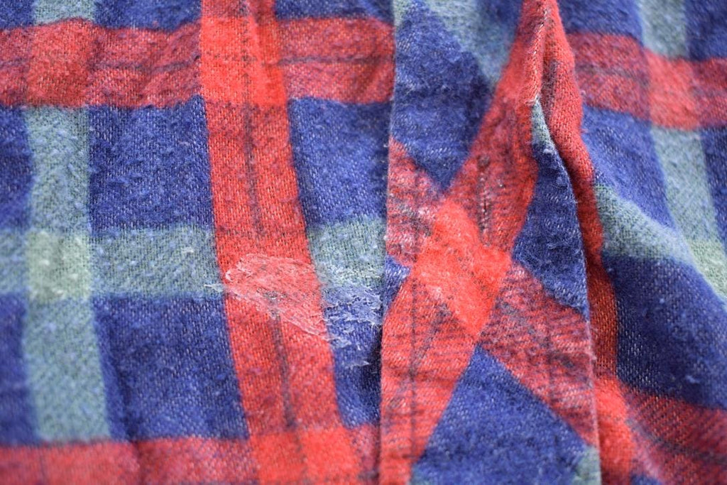 Vintage 1990s Wilderness Perfect For The Breeze Plaid Button Up Flannel Cottage Shirt