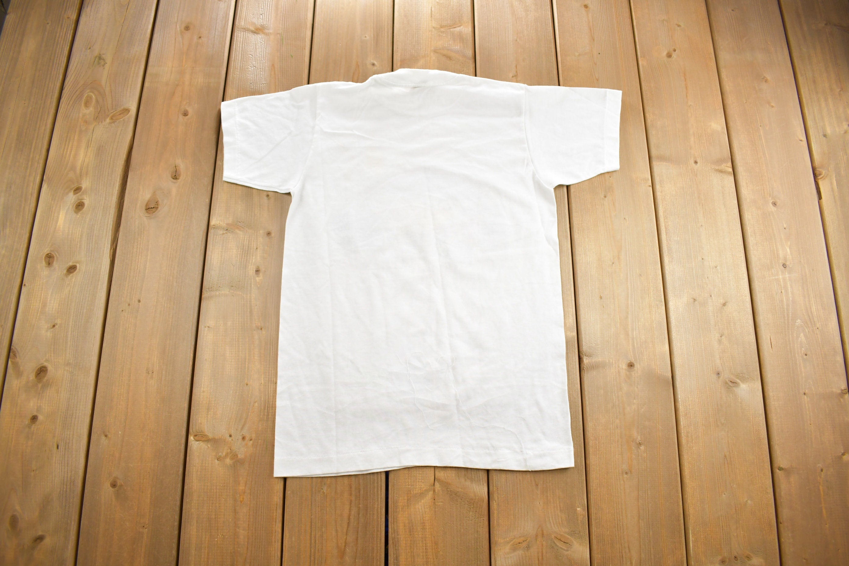 Vintage 1990s Bird Theme Arizona Single Stitch Graphic T-Shirt Made In USA