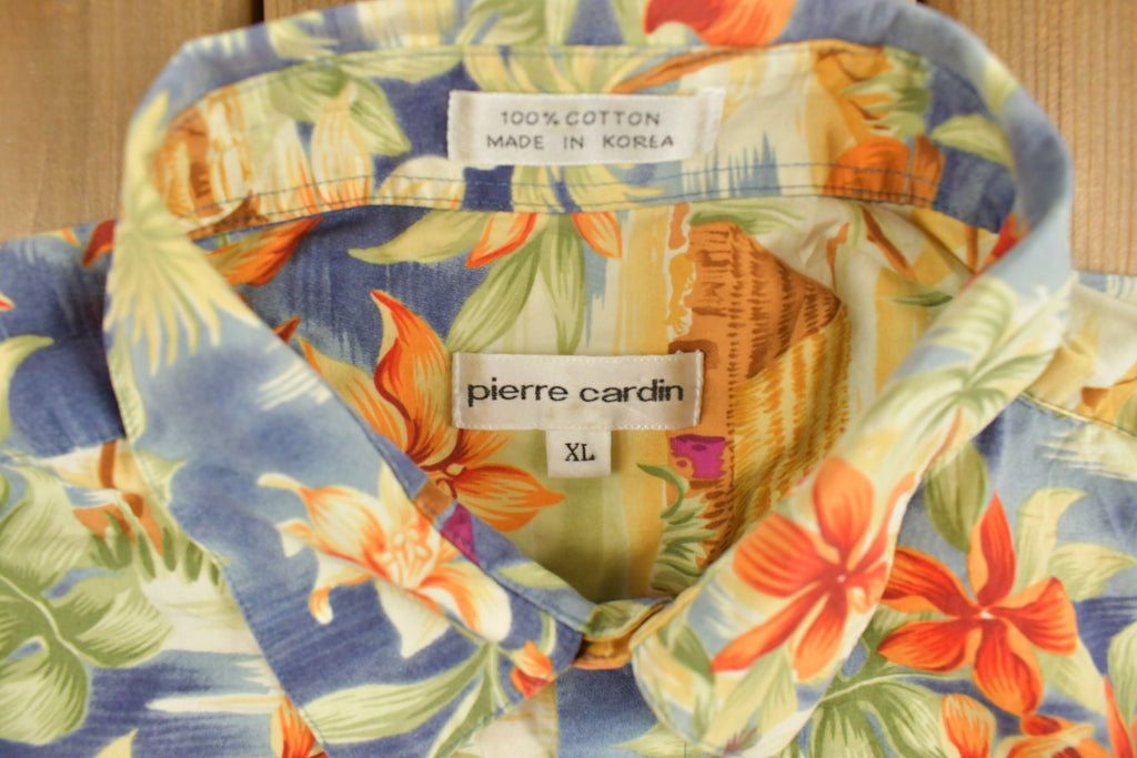 Vintage 1990s Pierre Cardin Short Sleeve Button Up Hawaiian Shirt
