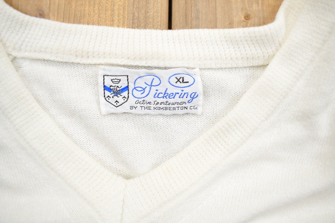 Vintage 1990s Pickering Active Sportswear V-Neck Sweatshirt