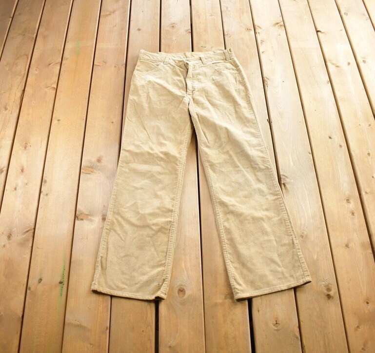 Vintage 1970s Levi's Embroidered Corduroy Pants Made In USA Size 32x28
