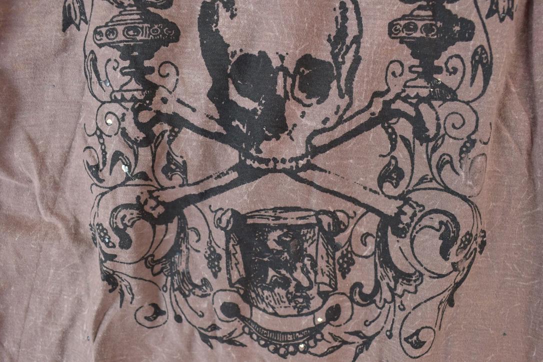 Women Vintage Vigoss Y2K T-Shirt / Vigoss Grunge Skull Print / Contrast Stitch / Internet Famous Clothing / Over Dyed / Y2K Bedazzled