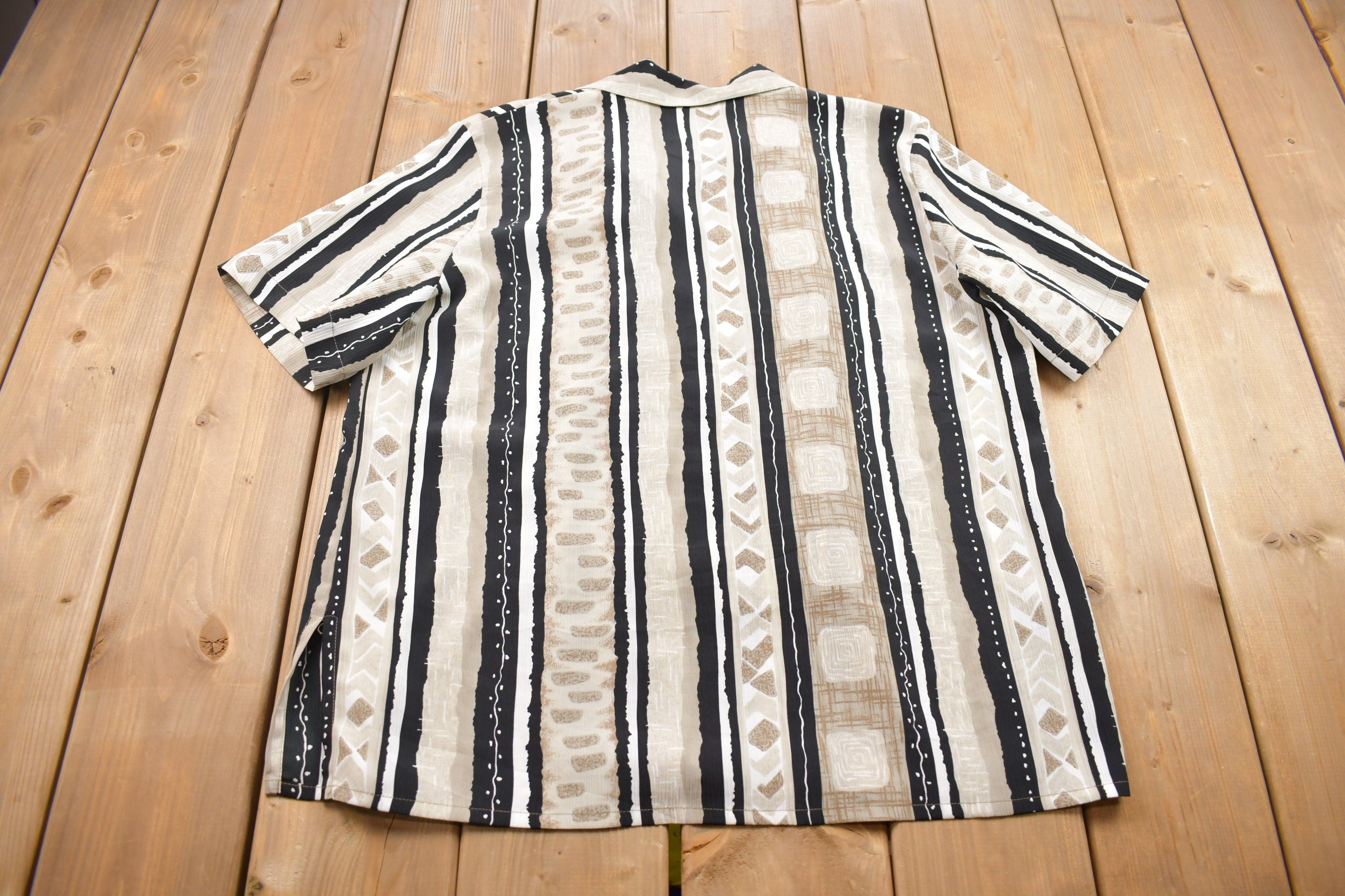 Vintage 1990s Button Up T Shirt
