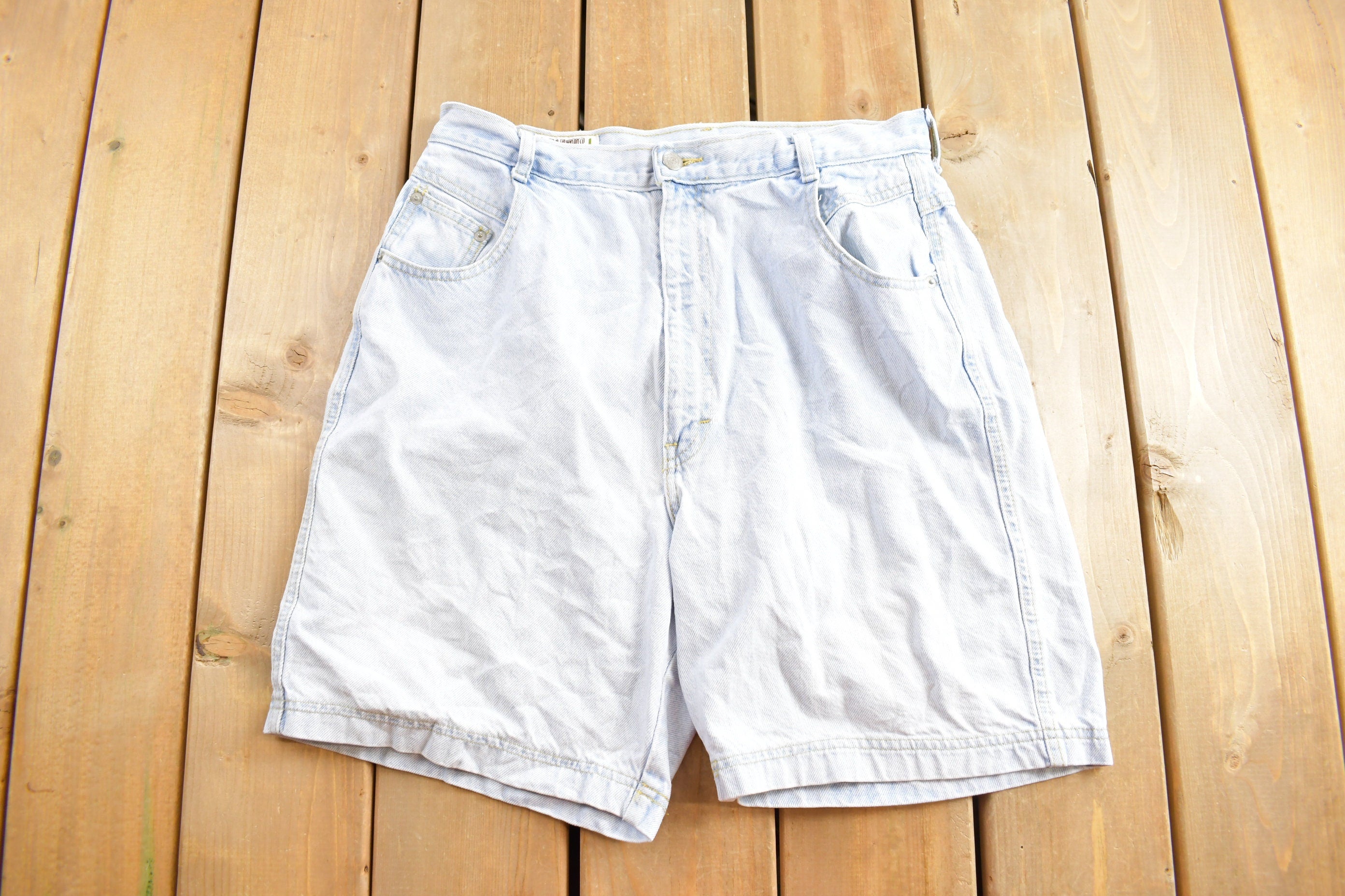 Vintage 1990s Cactus Jeans Womens Denim Shorts Size 32 x 7.5