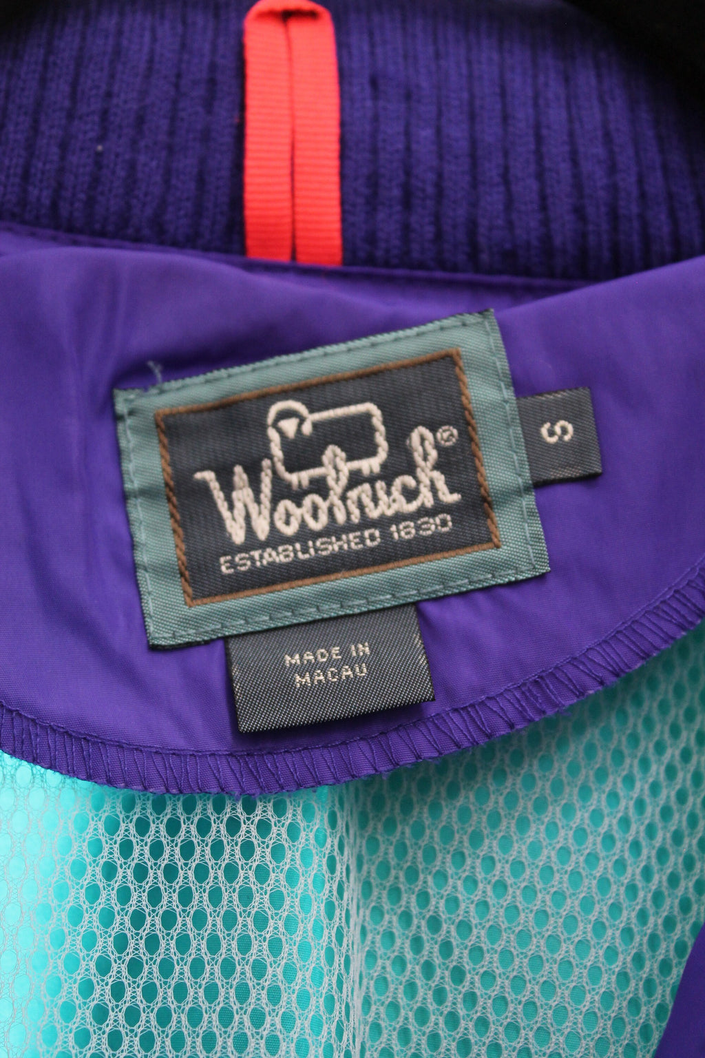 Vintage 1990s Woolrich Windbreaker Jacket