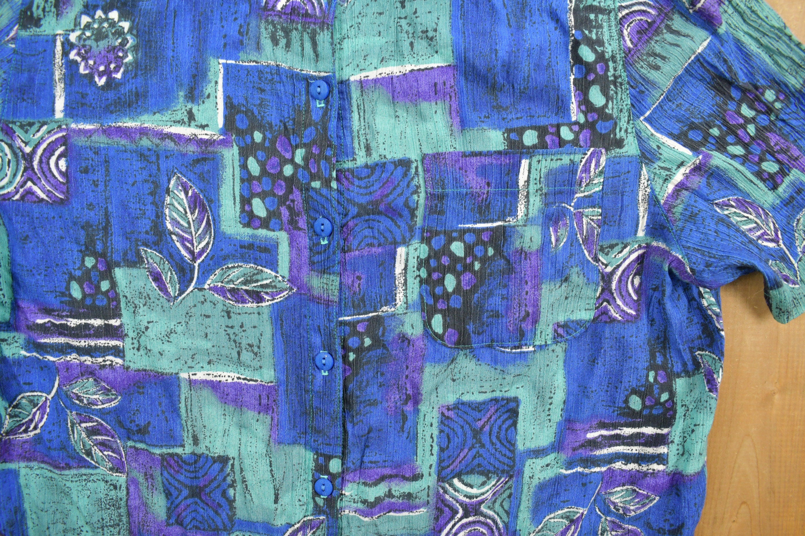 Vintage 1980s All Over Print Floral Leaf Button Up Shirt