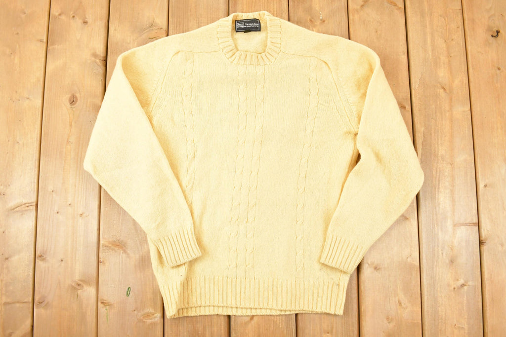 Vintage 1970s Sears The Mens Store Cable Knit Crewneck Sweater Men's S