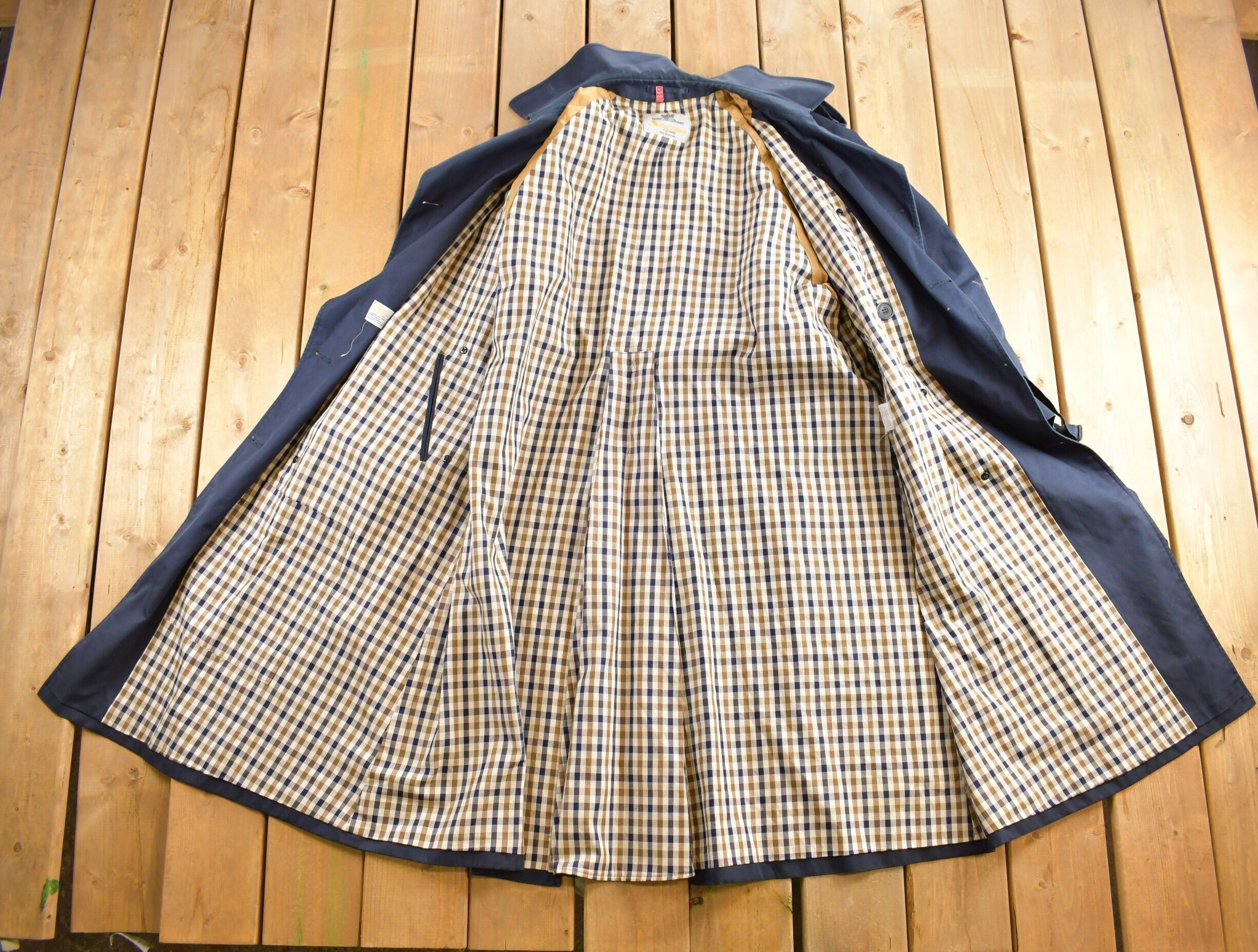 Vintage 1980s Aquasculum Satin Rain Jacket