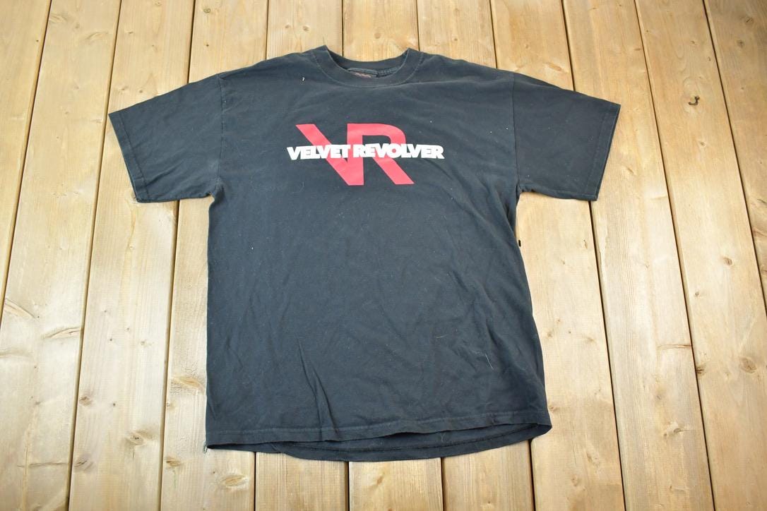 Vintage 2004 Velvet Revolver Tour Souvenir Crew Neck T Shirt Made In USA