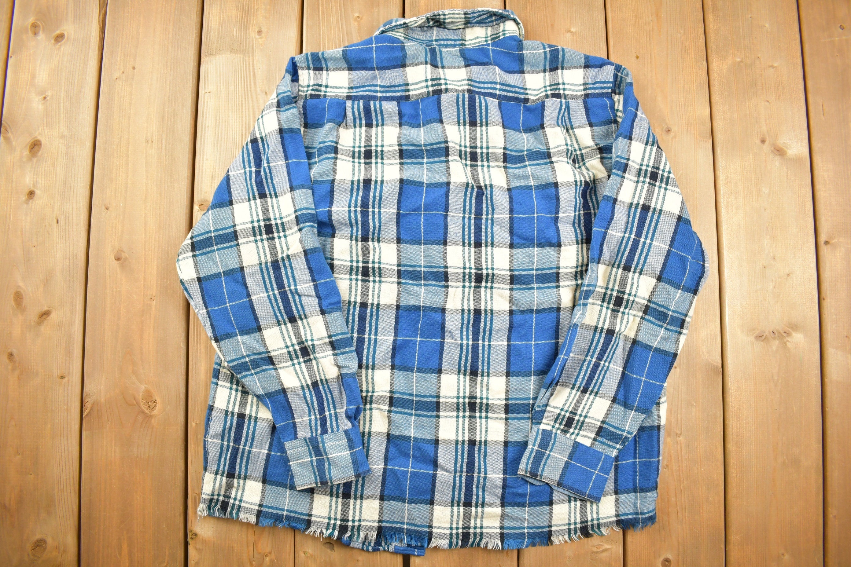 Vintage 1990s David Taylor Plaid Flannel Button Up Shirt Frayed Hem