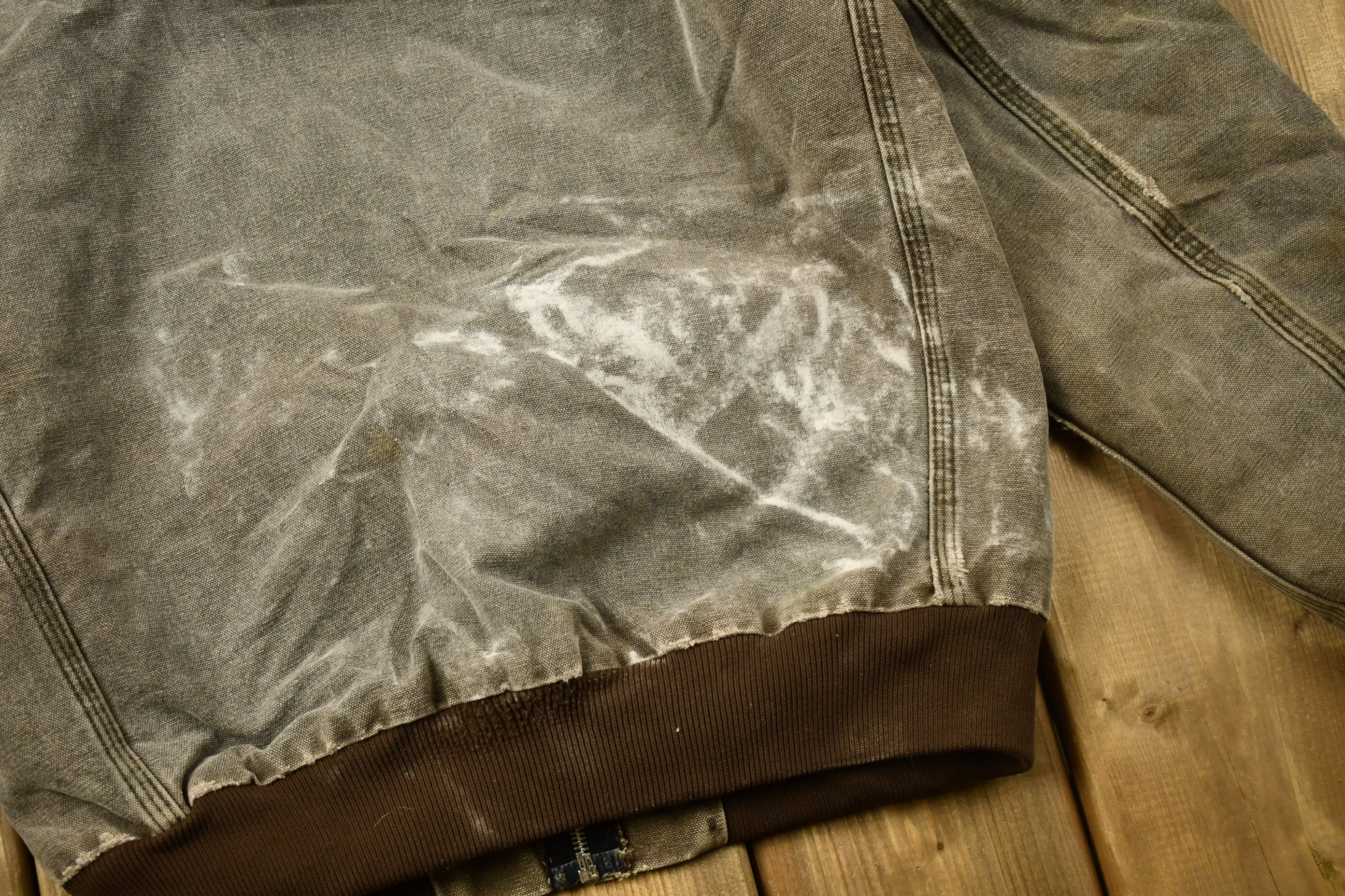 Vintage 1990s Distressed Carhartt Hooded Work Jacket