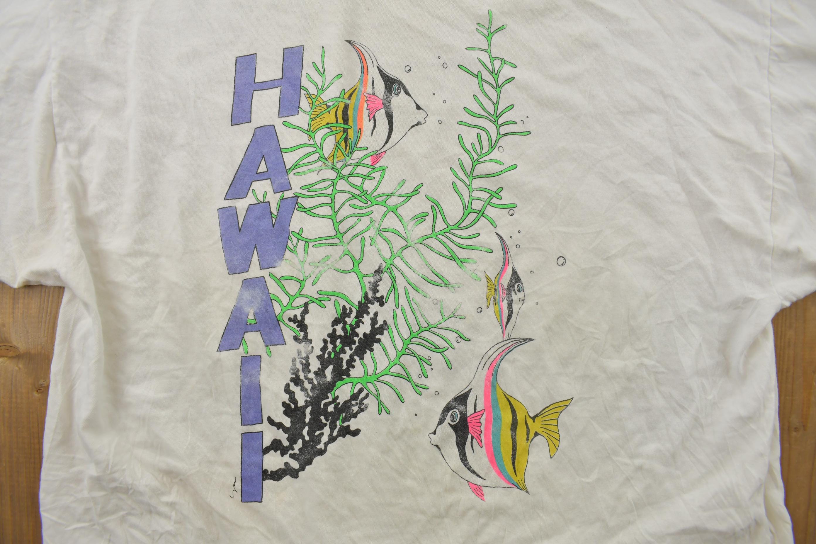 Vintage 1990s White Hawaii Souvenir T-Shirt