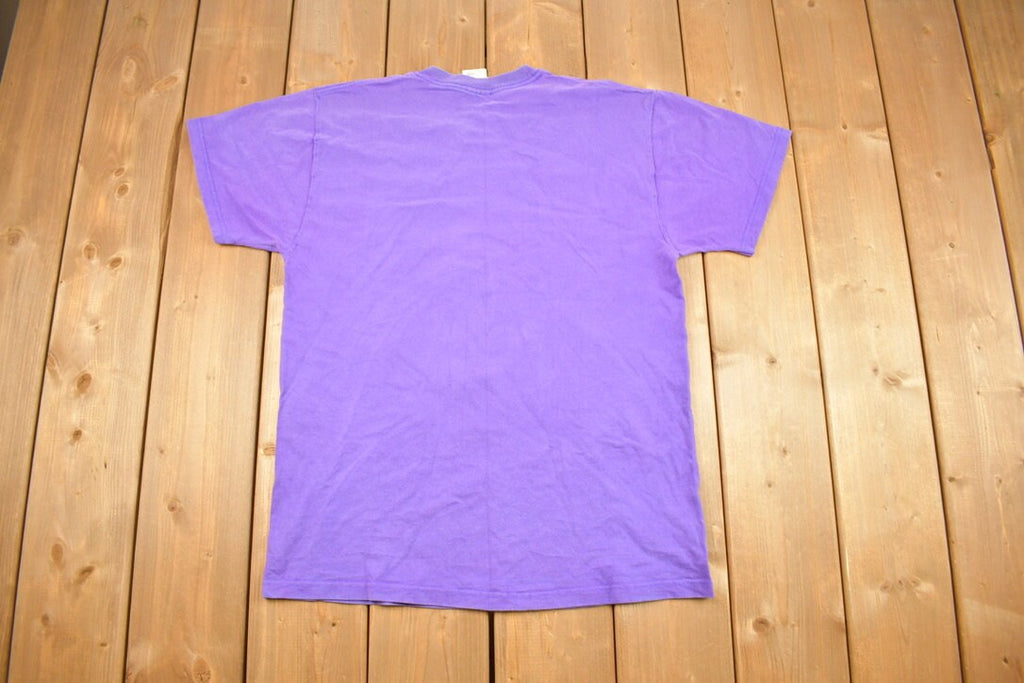 Vintage 2004 New Orleans Mardi Gras Graphic T Shirt